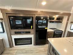*PENDING*  ’24 Rockwood Ultra Lite 2906BS